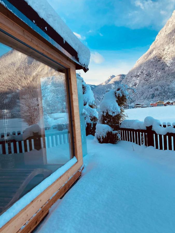 Forest Chalet, 15 Min To Salzburg Olt Town, And Most Beautiful Lakes, Secluded Location, 1,000 Sqm Garden, Mountainview, Panorama Sauna, Bath Whirlpool, Bbq&Bikes&Sunbeds For Free, Up To 10 P Голлінг-ан-дер-Зальцах Екстер'єр фото